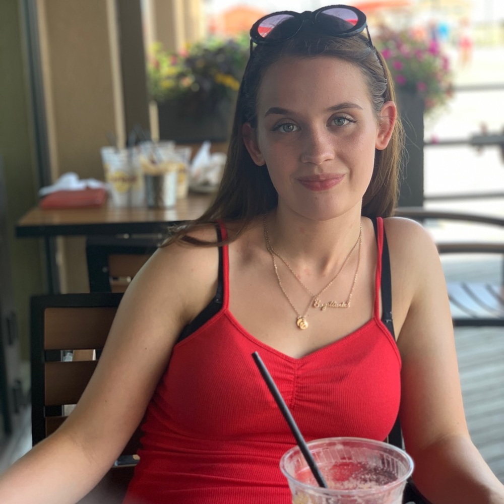 Meet your Posher, Erica